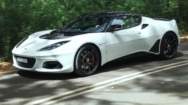 1Evora GT410old2-min