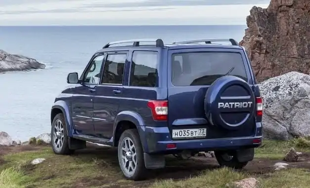 UAZ_Patriot2