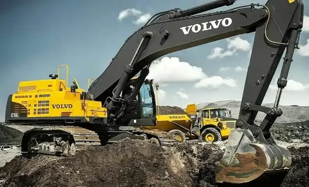 24Volvo EC700C (1)