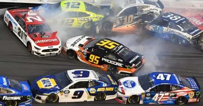 30NASCAR (1)