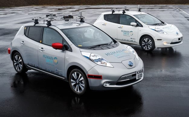 Автономный Nissan Leaf пересек Великобританию