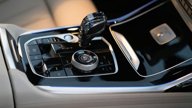 Alpina представляет свою версию BMW X7