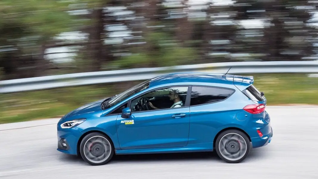 ford_fiesta_st_7