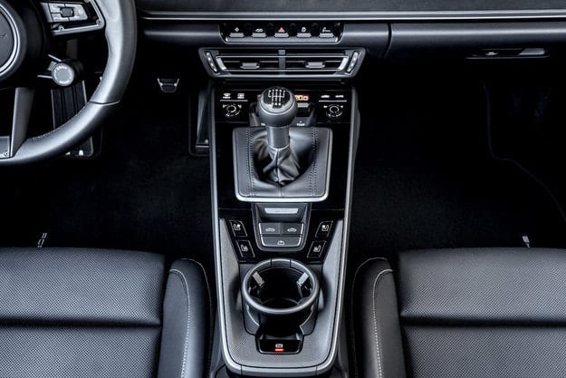 Новое оборудование и функции в серии 911 Carrera
