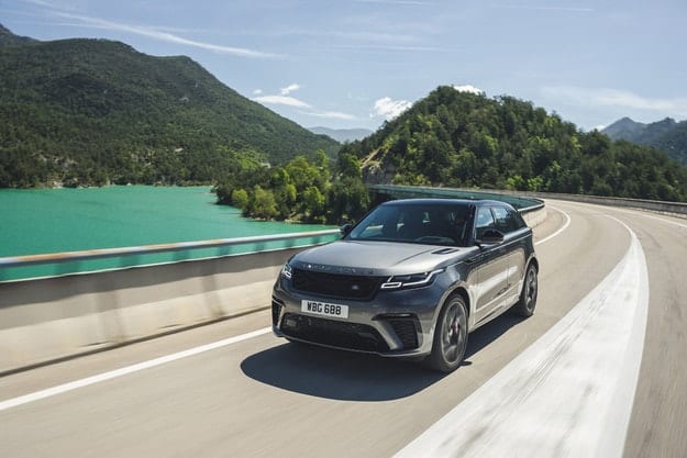 Удачный год для Jaguar Land Rover SVO