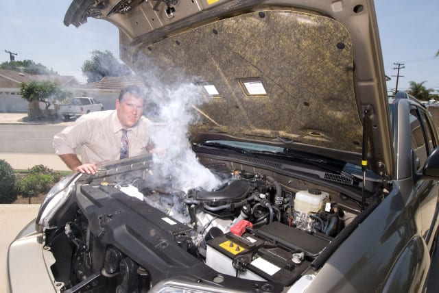 Насколько опасна жара для автомобилей?