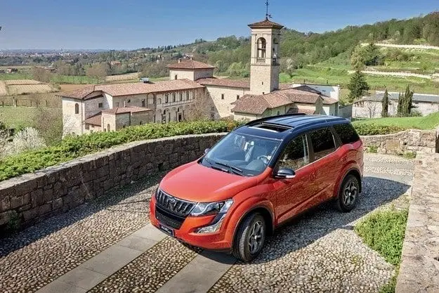 Тест драйв Mahindra KUV100 и XUV500: новые плееры