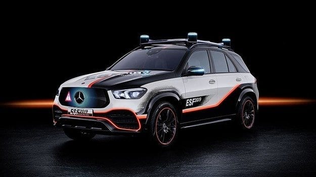 Тест драйв Mercedes-Benz представил прототип ESF 2019