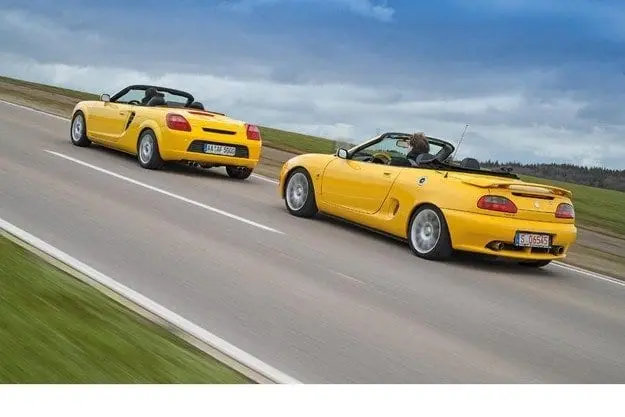 MGF и Toyota MR2: с двигателем посередине