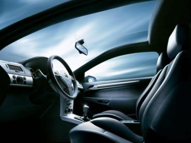 Тест драйв Opel: Панорамные окна
