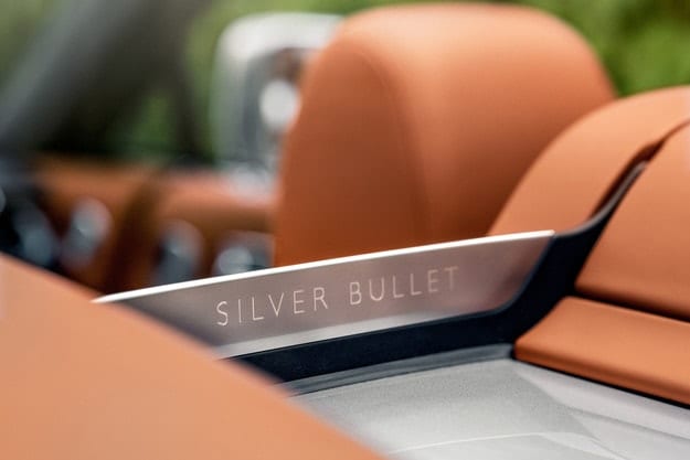 Первые фотографии Rolls-Royce Dawn Silver Bullet