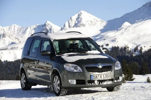 Тест драйв Skoda Roomster: обслуживание номеров