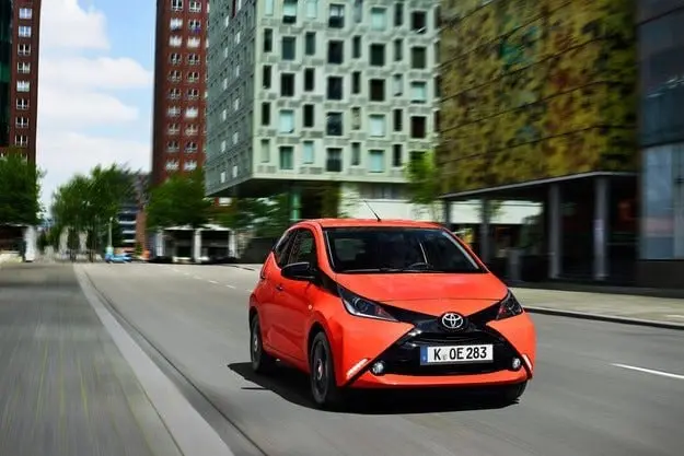 Тест драйв Toyota Aygo: Мистер X.