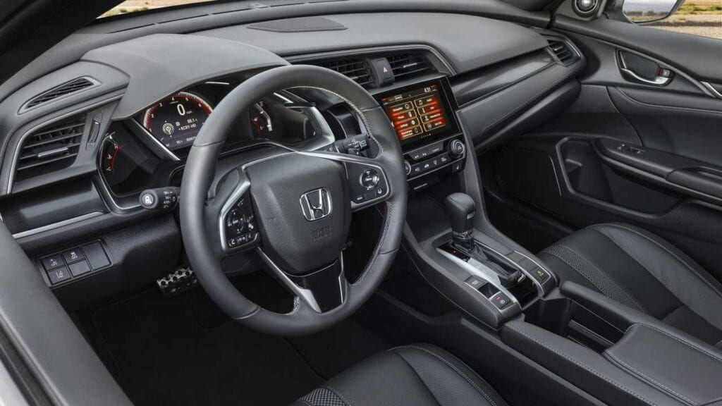 Тест драйв Honda Civic: Капитан Будущее