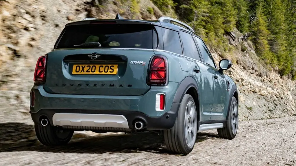 Тест драйв MINI Countryman Cooper SE: положительный заряд