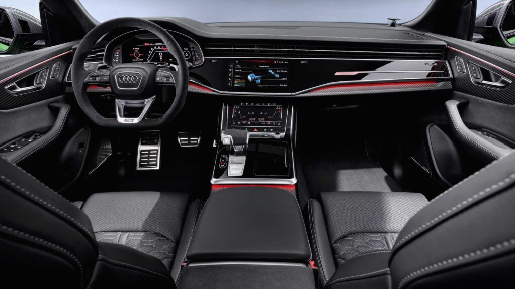 Тест драйв Audi Q8: новый класс