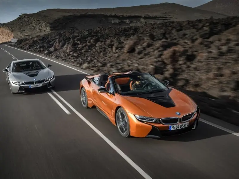 Тест драйв BMW i8 Roadster: Звездная пыль