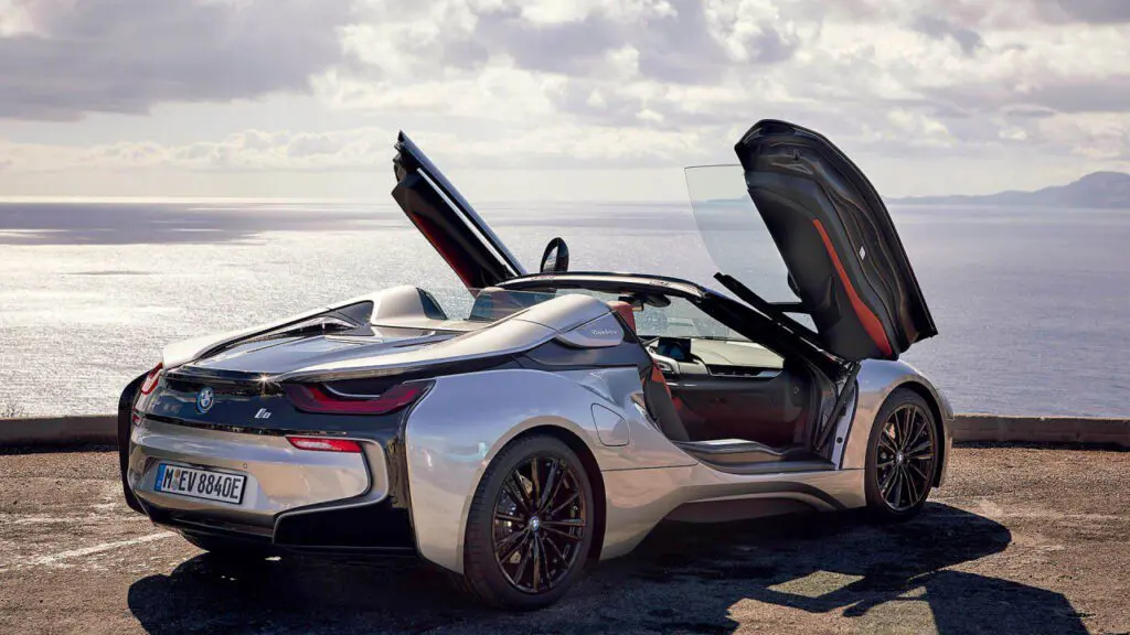 Тест драйв BMW i8 Roadster: Звездная пыль