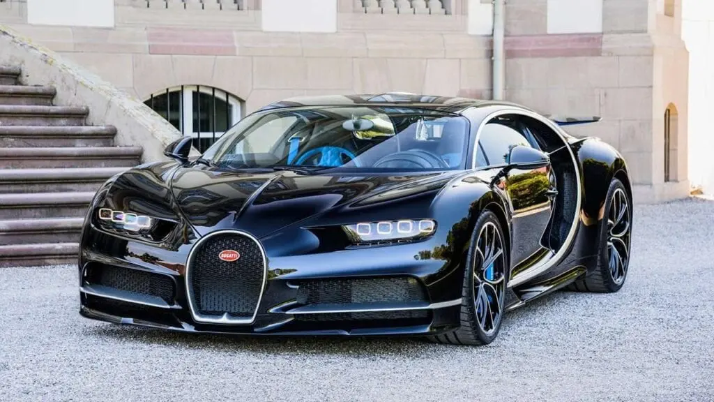 Тест драйв Bugatti Chiron: Всемогущий