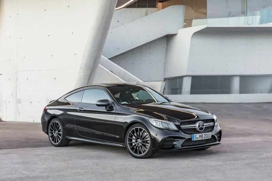 Тест драйв Mercedes-AMG C 43 Coupe 4Matic: серый кардинал