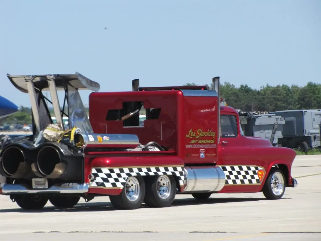 Особенности соревнования Drag Racing