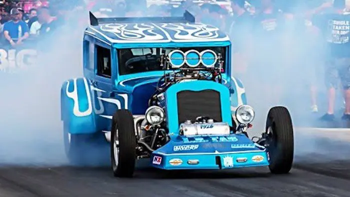 Особенности соревнования Drag Racing