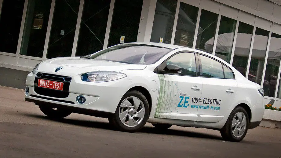 Тест драйв Электрический Renault Fluence ZE