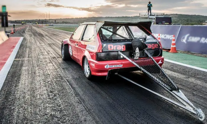 Особенности соревнования Drag Racing