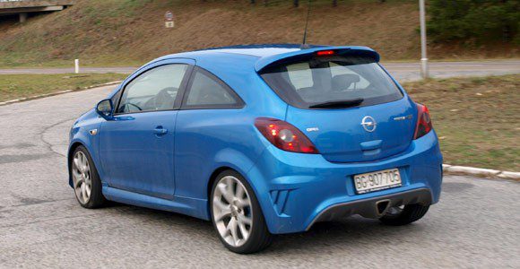 Тест: Opel Corsa OPC - лекарство от зимней скуки - Автомагазин