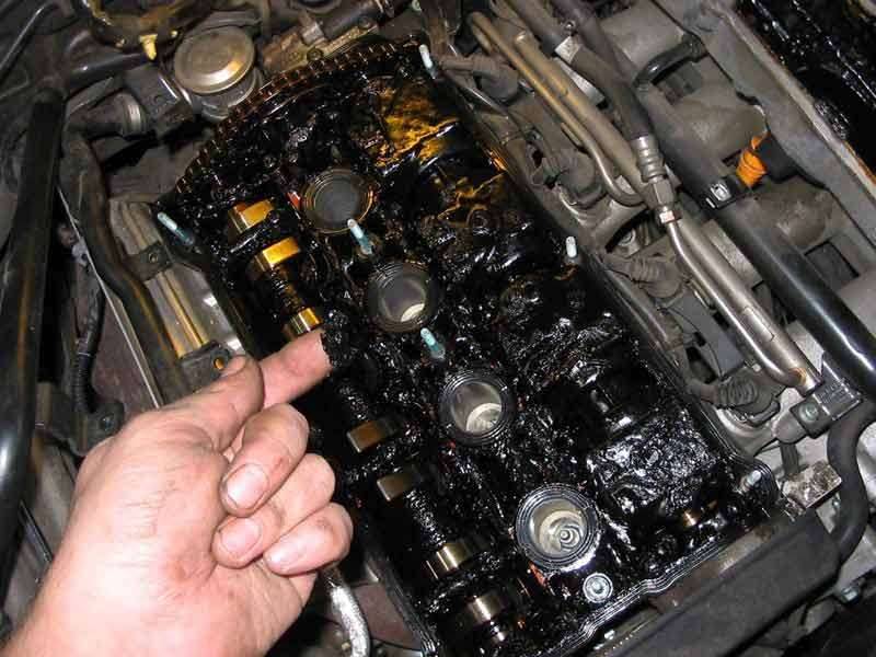 Нужна ли промывка двигателя при замене масла и как промыть двигатель?