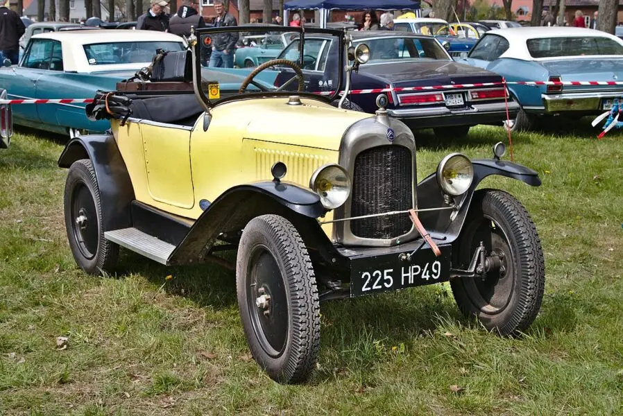 История автомобильной марки Citroen