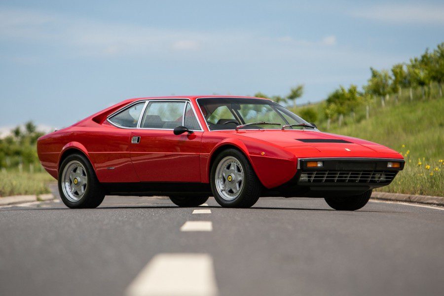 История автомобильной марки Ferrari