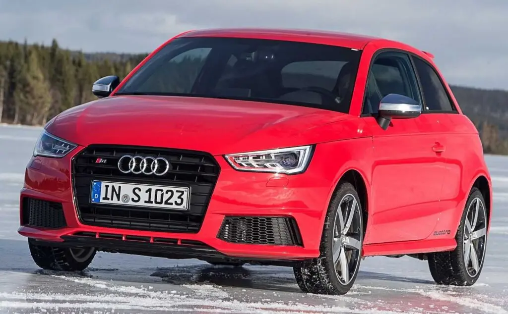 Audi S1 2014