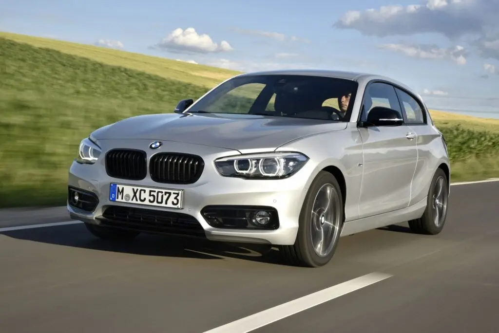 BMW 1 сериялы 3 есік (F21) 2015 ж