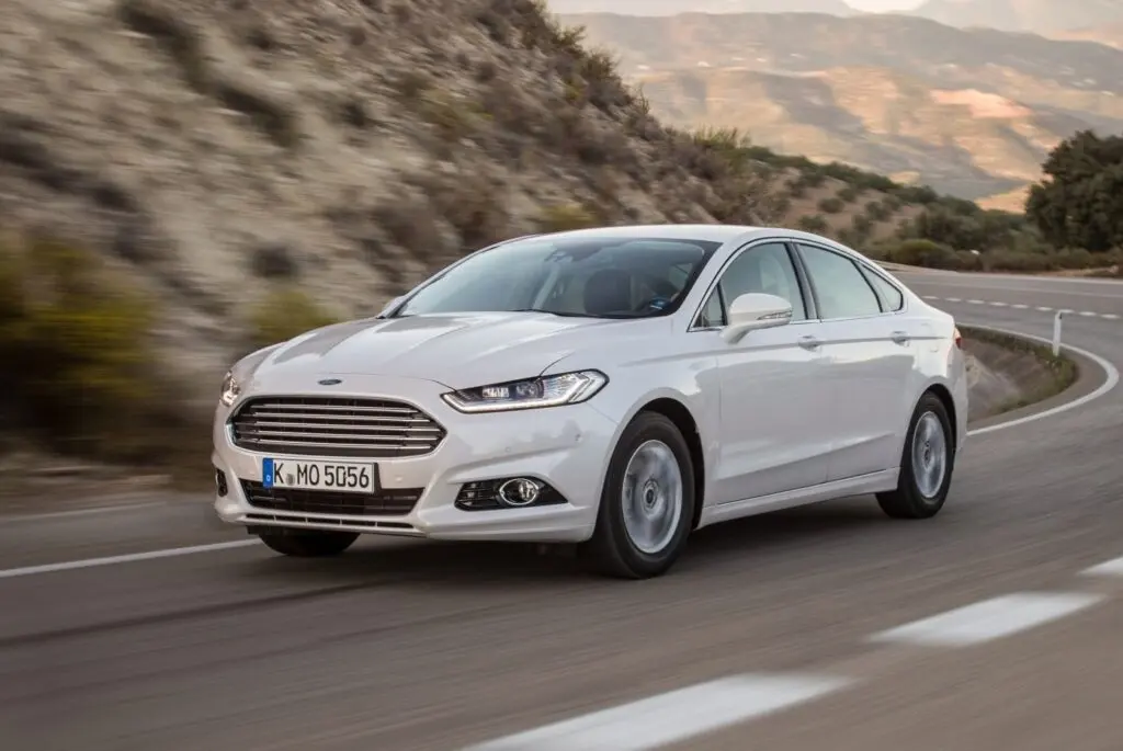 Ford Mondeo Sedan 2013