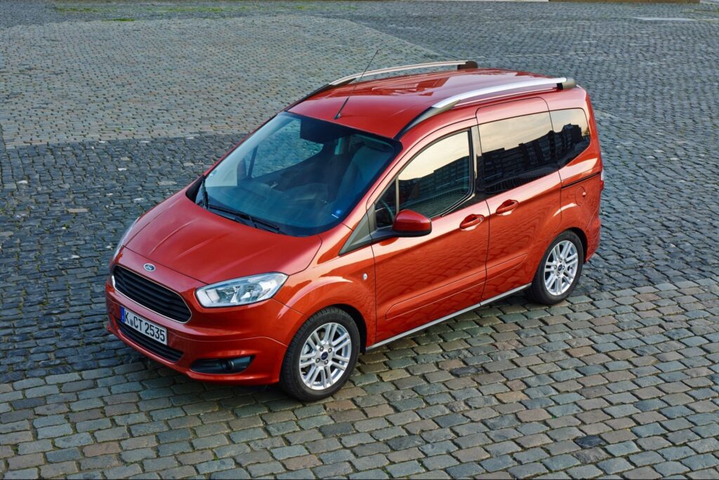 Ford Tourneo Courier 2013