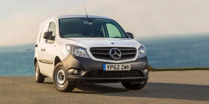 Mercedes-Benz Citan Furgon (W415) 2013