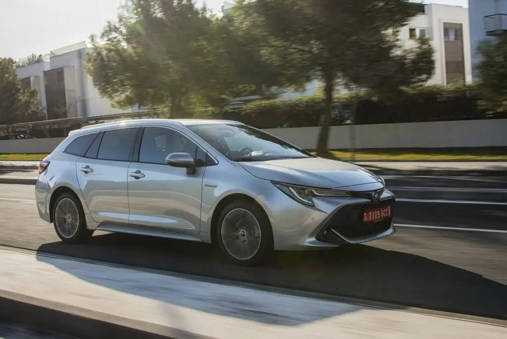 Toyota Corolla Touring Sports Hybrid 2019