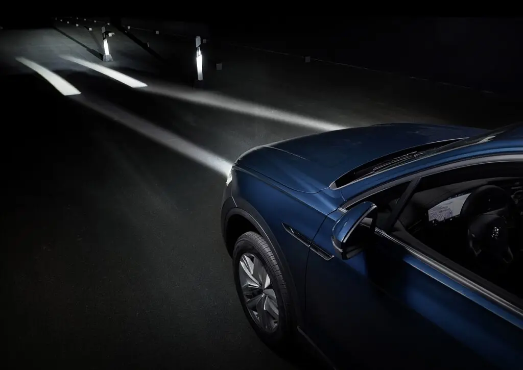 Qu'est-ce qu'un système d'éclairage de voiture intelligent et pourquoi est-il nécessaire?