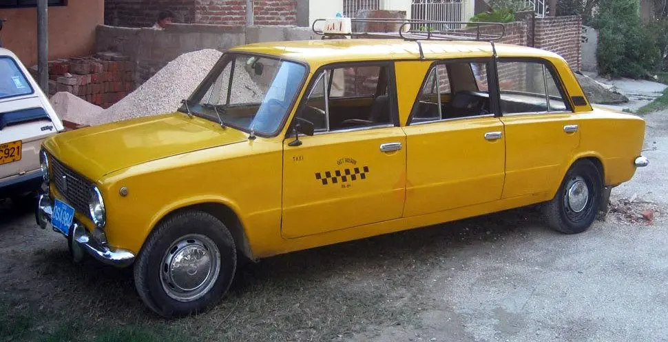 Созылған автокөлік шанағы дегеніміз не?