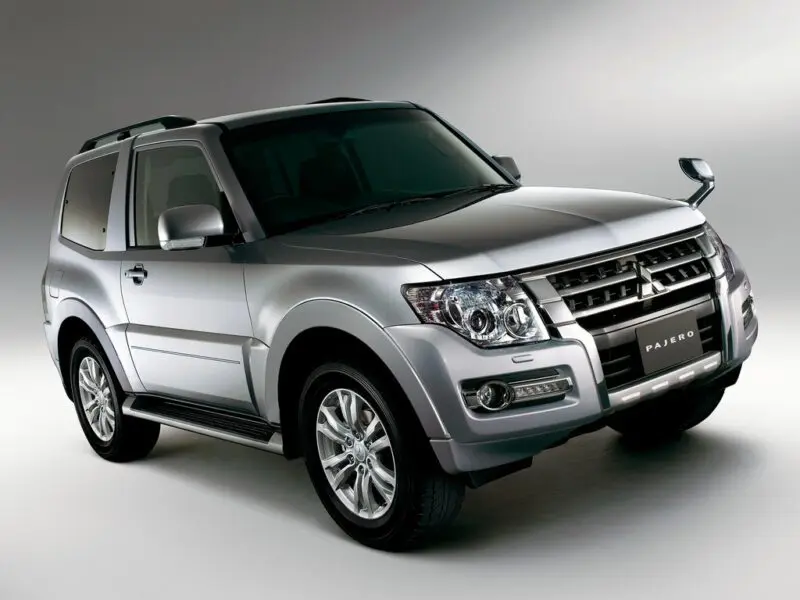 Mitsubishi Pajero 2014