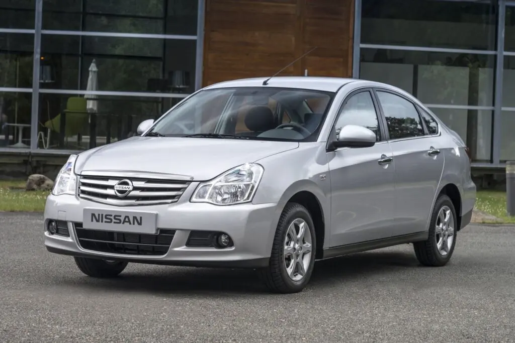 Nissan Almera 2012