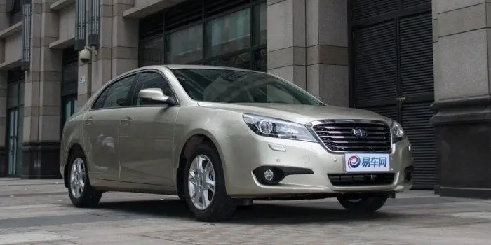 FAW Besturn B90 2012