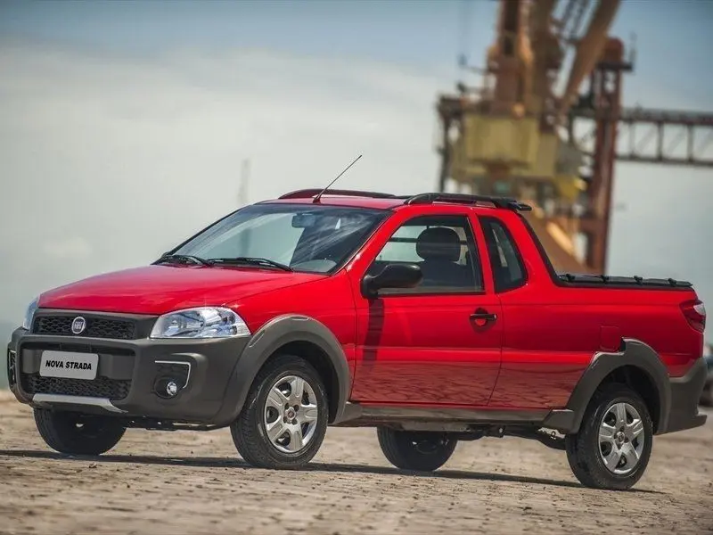 Fiat Strada Working CE 2013