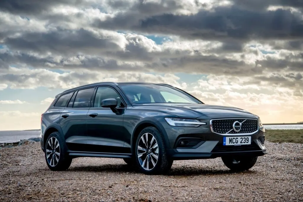 Volvo V60 Cross Country 2018