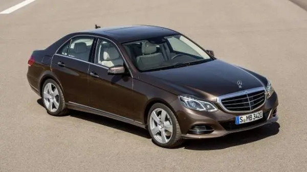 Мечта режиссера: история Mercedes E-class