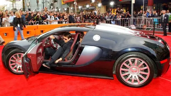 Самые известные владельцы Bugatti Veyron