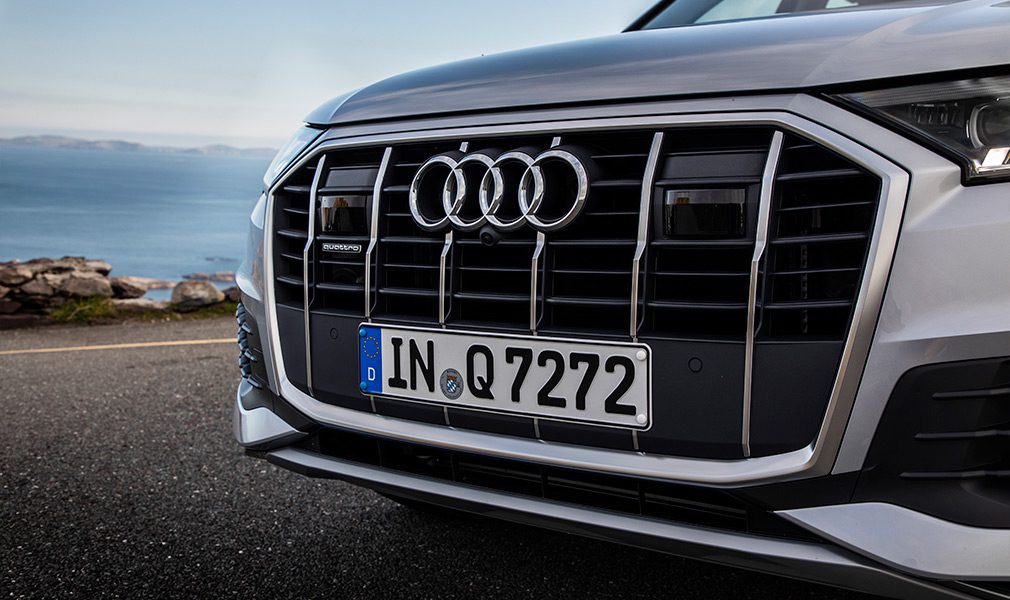 Тест-драйв Audi Q7