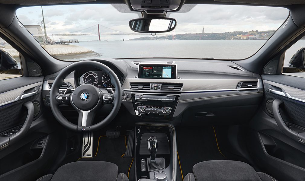 Тест-драйв BMW X2