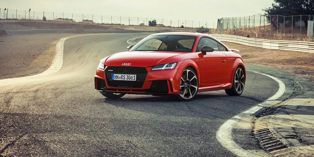 Тест-драйв Audi TT RS